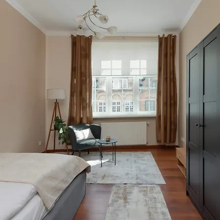 Apartment Climatic In Gdansk's Old Town By Renters Danzig