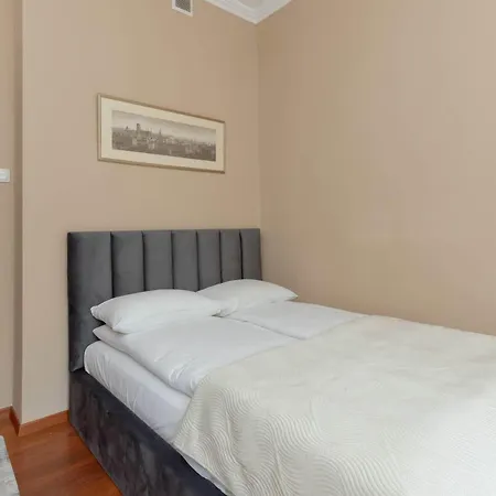 Apartment Climatic In Gdansk's Old Town By Renters