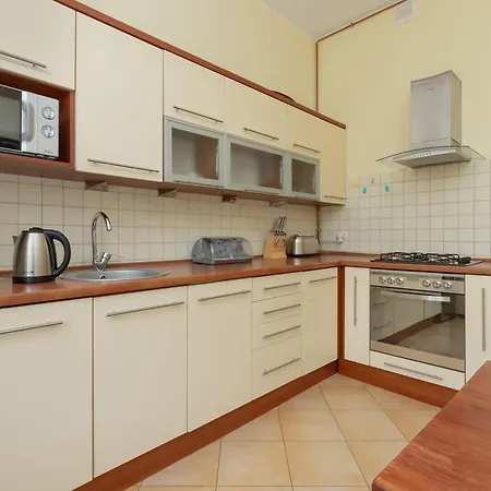 Climatic In Gdansk's Old Town By Renters Danzig